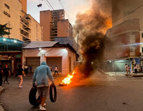 ‘I’m scared, but I’ll carry on’: Venezuelans caught between hope and fear | Protests News