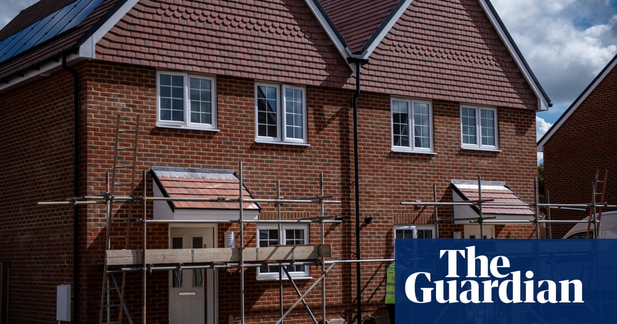 ‘Planning passports’ that automatically approve high-quality new homes will be a game-changer, says Keir Starmer | Construction industry