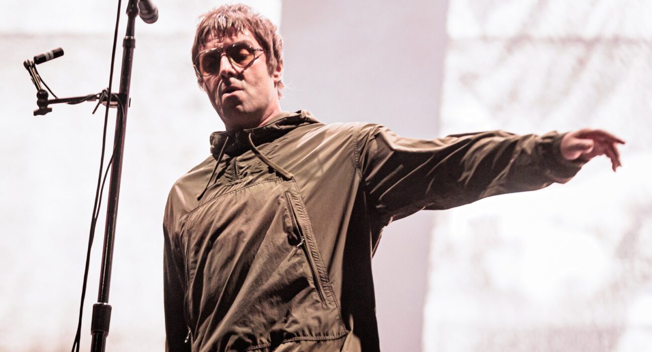 Liam Gallagher Calls 'Saturday Night Live' Oasis Skit 'Excruciating'