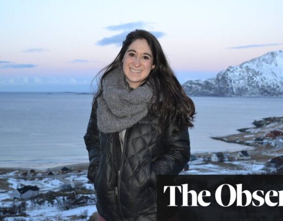 ‘Appreciate winter for what it is, without wishing it were something different’: psychologist Kari Leibowitz on beating the seasonal blues | Psychology