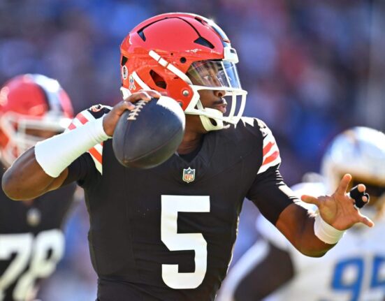 It’s time to blow up the Browns. Miserable season should lead to an active trade deadline