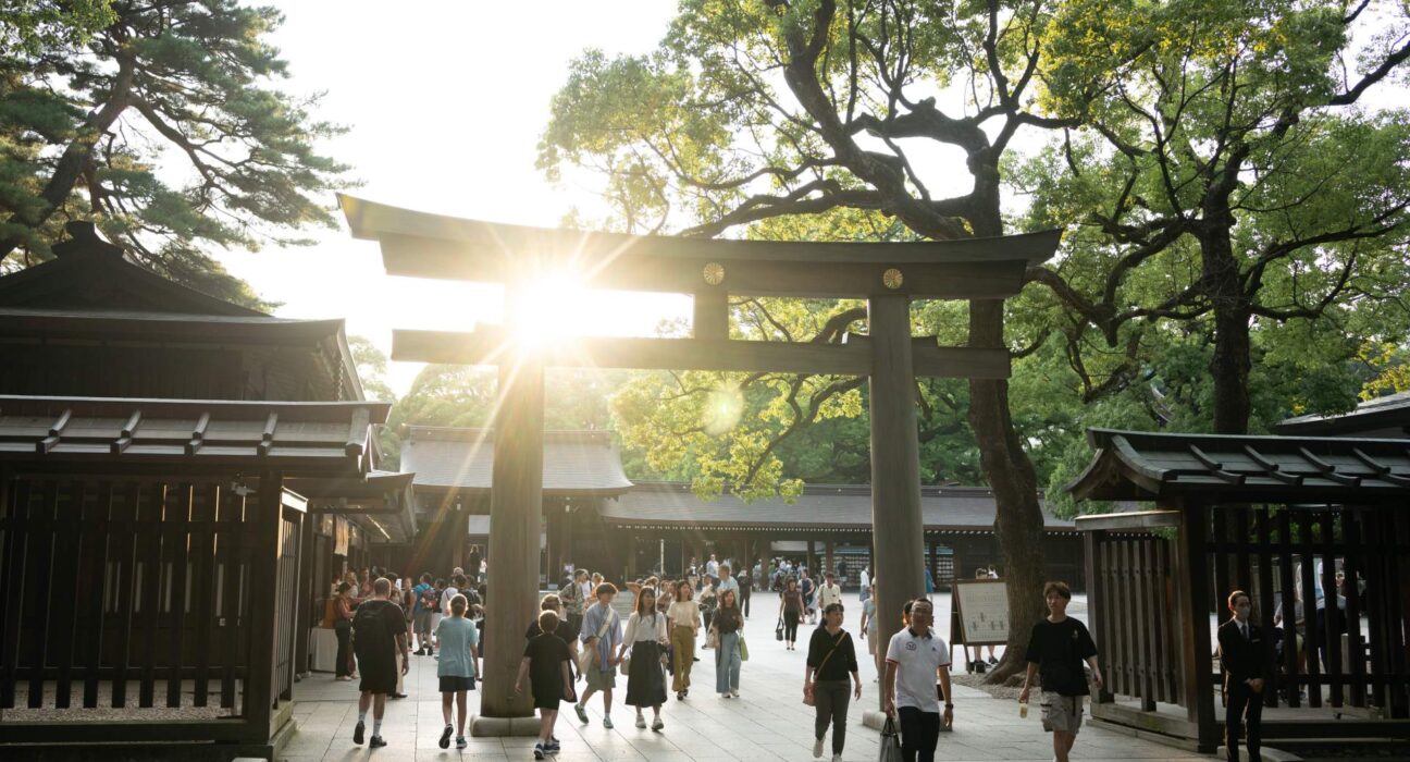 Police arrest US man for allegedly scratching letters into Japanese shrine | Tourism News